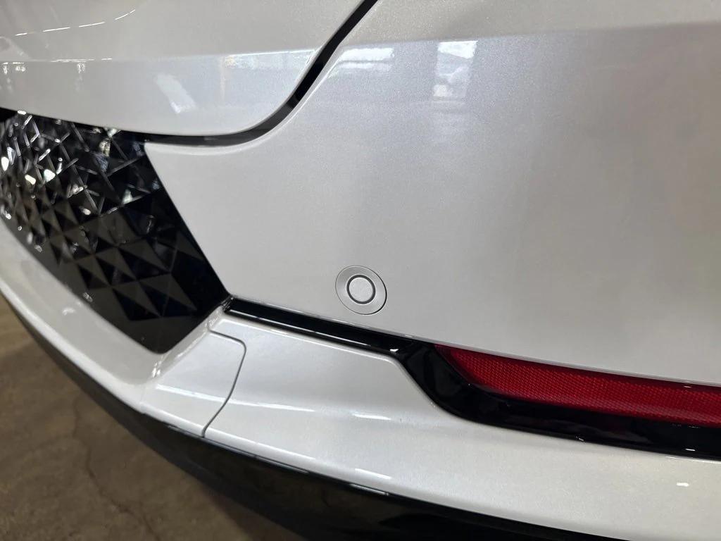 new 2025 Chevrolet Equinox EV car, priced at $39,925