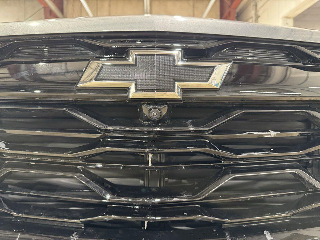 new 2026 Chevrolet Equinox car, priced at $41,050