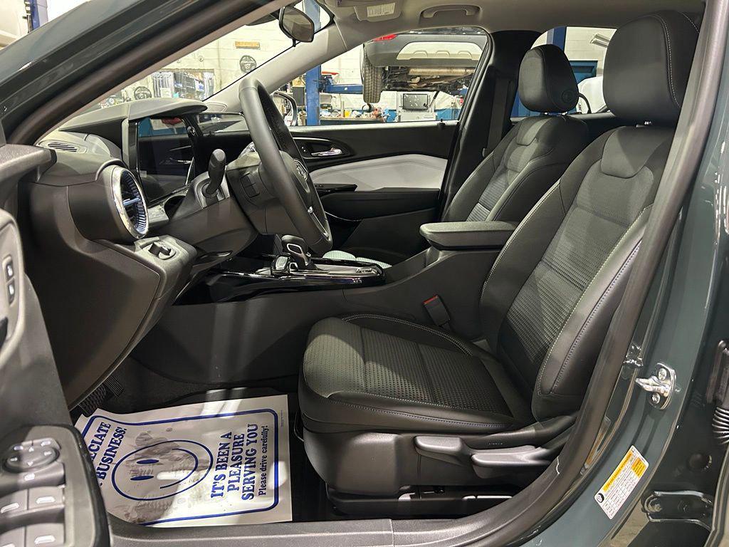 new 2026 Chevrolet Trax car, priced at $27,870