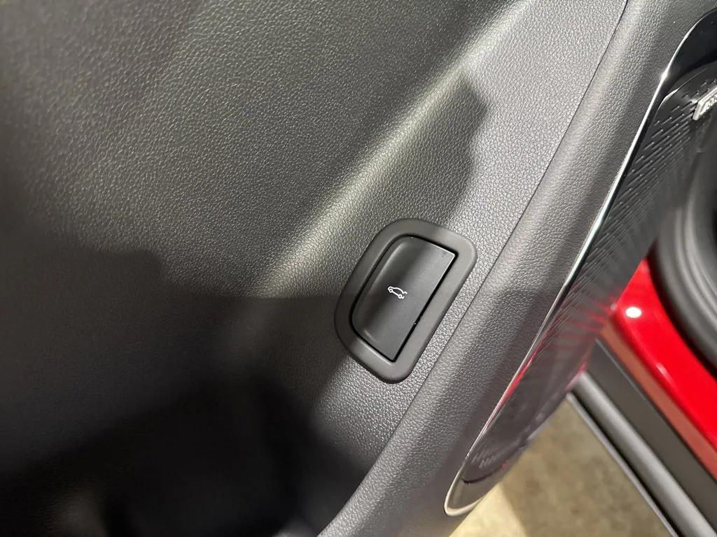 new 2025 GMC Acadia car, priced at $48,975