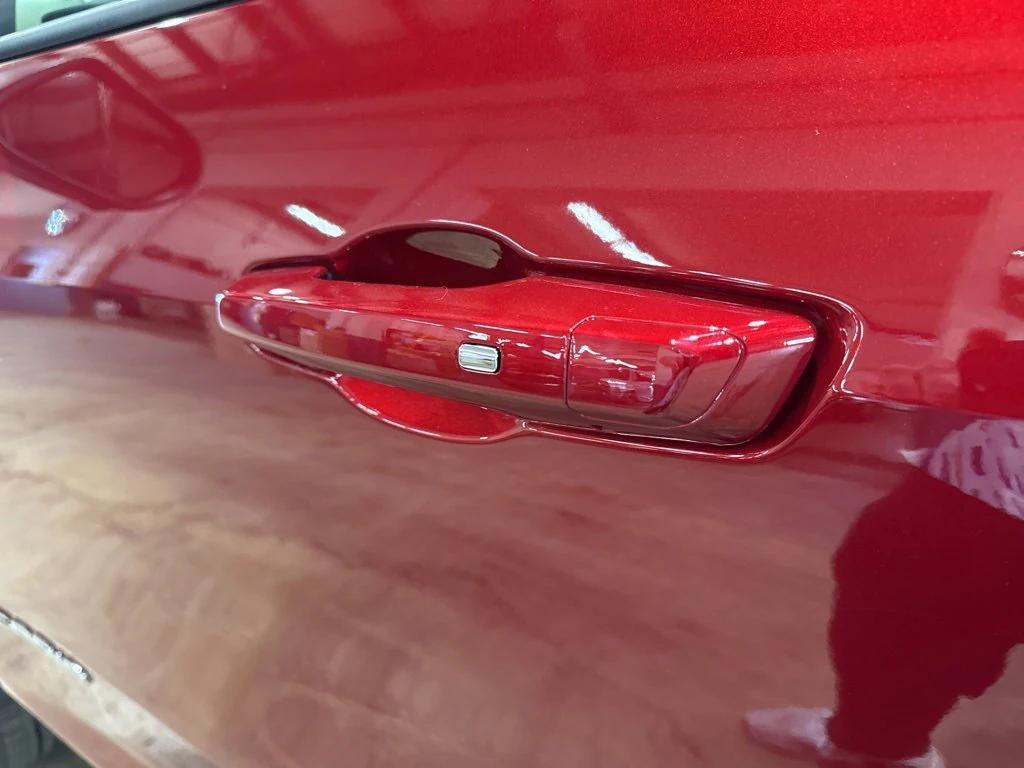 new 2025 GMC Acadia car, priced at $48,975