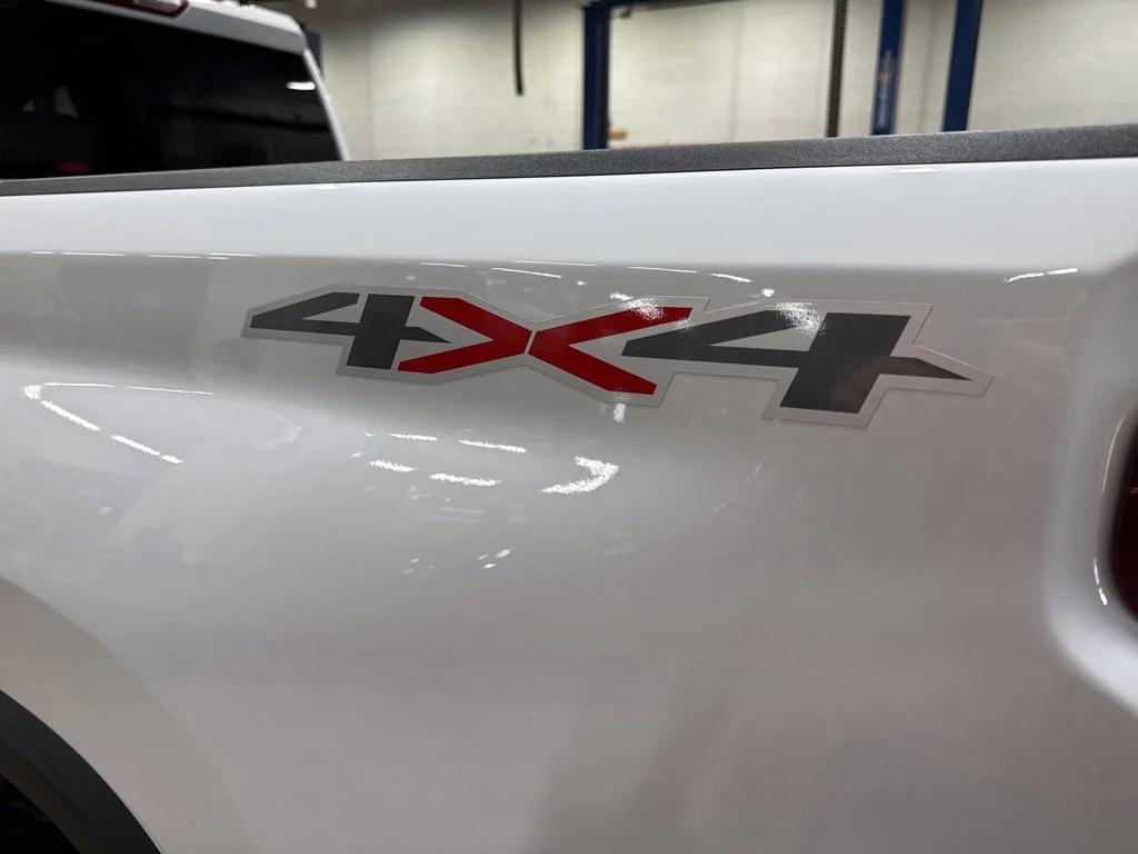 new 2026 Chevrolet Silverado 2500 car, priced at $70,400