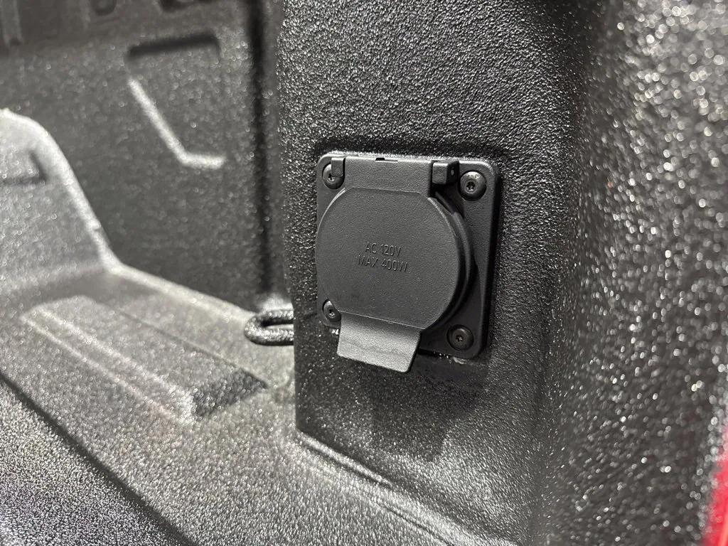 new 2026 GMC Sierra 2500 car, priced at $80,415