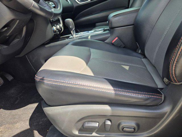 used 2020 Nissan Pathfinder car, priced at $21,085