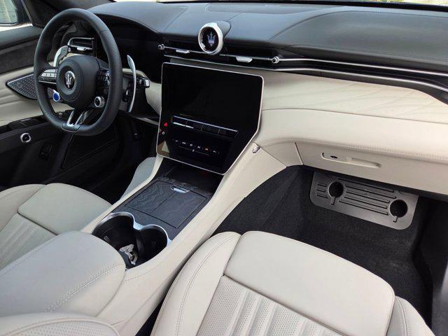 new 2026 Maserati Grecale car, priced at $95,695