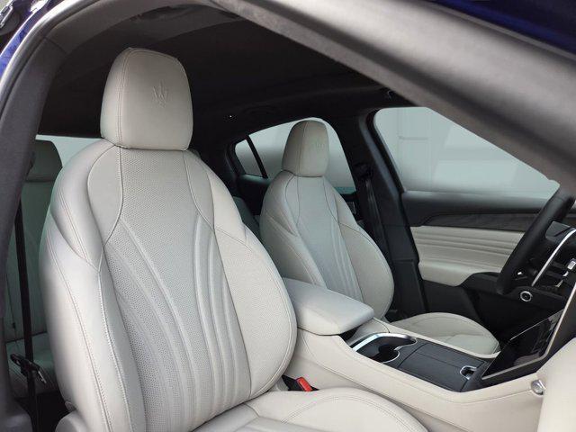 new 2026 Maserati Grecale car, priced at $95,695