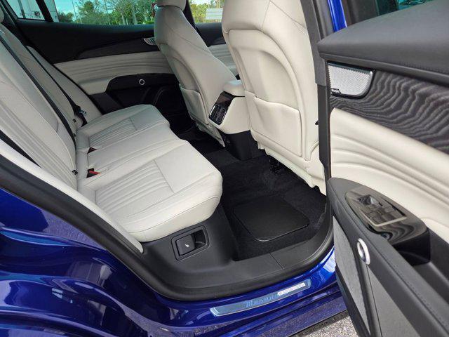 new 2026 Maserati Grecale car, priced at $95,695