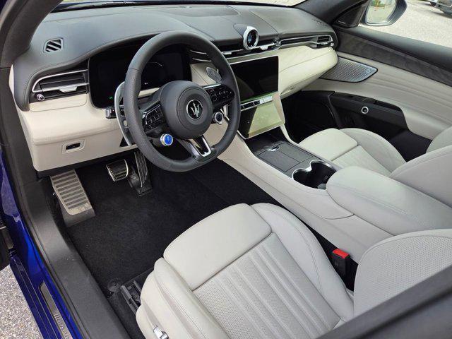 new 2026 Maserati Grecale car, priced at $95,695