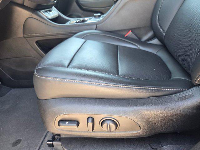 used 2022 GMC Acadia car, priced at $23,000