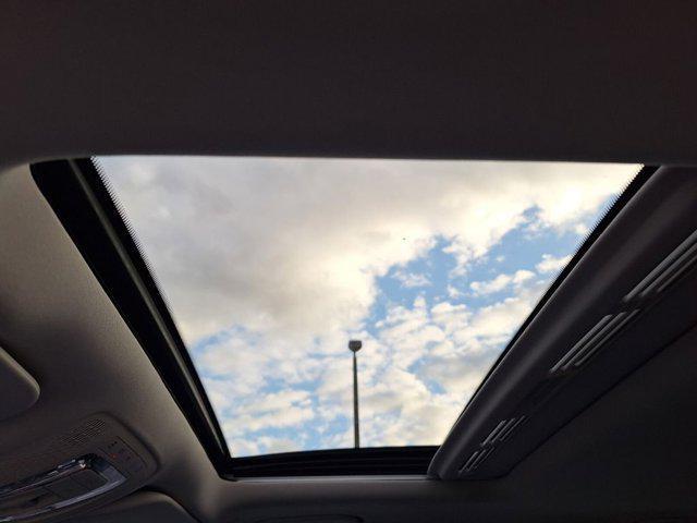 used 2020 Mercedes-Benz GLE 450 car, priced at $30,499