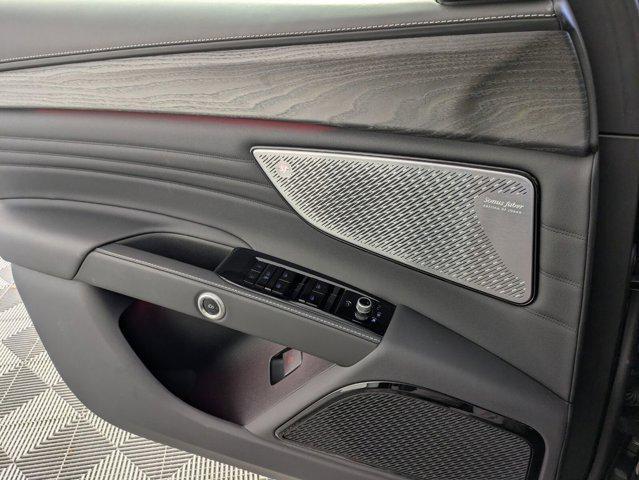 new 2025 Maserati Grecale car, priced at $81,065