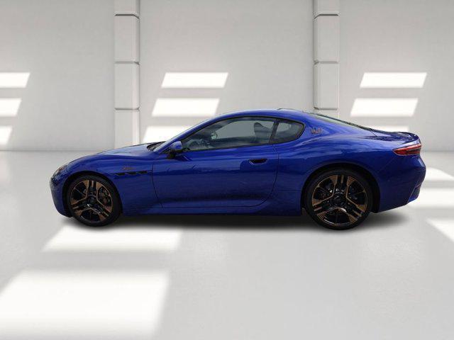 new 2025 Maserati GranTurismo Folgore car, priced at $212,100