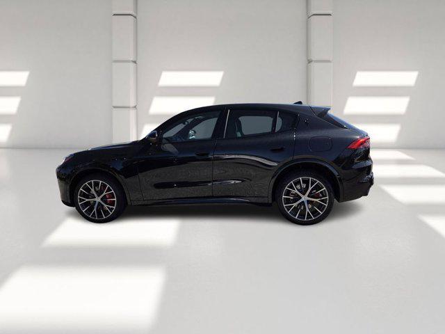 new 2026 Maserati Grecale car, priced at $92,455