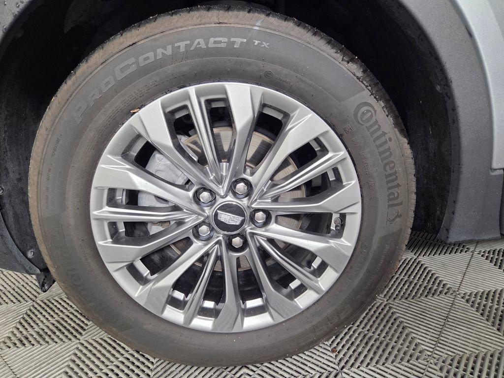 used 2024 Cadillac XT4 car, priced at $31,085