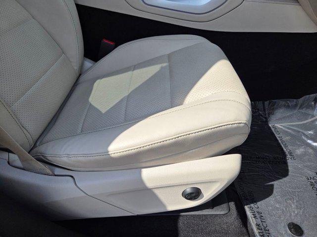 used 2022 Mercedes-Benz GLE 350 car, priced at $34,000