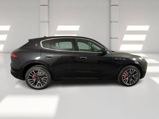 new 2025 Maserati Grecale car, priced at $91,065