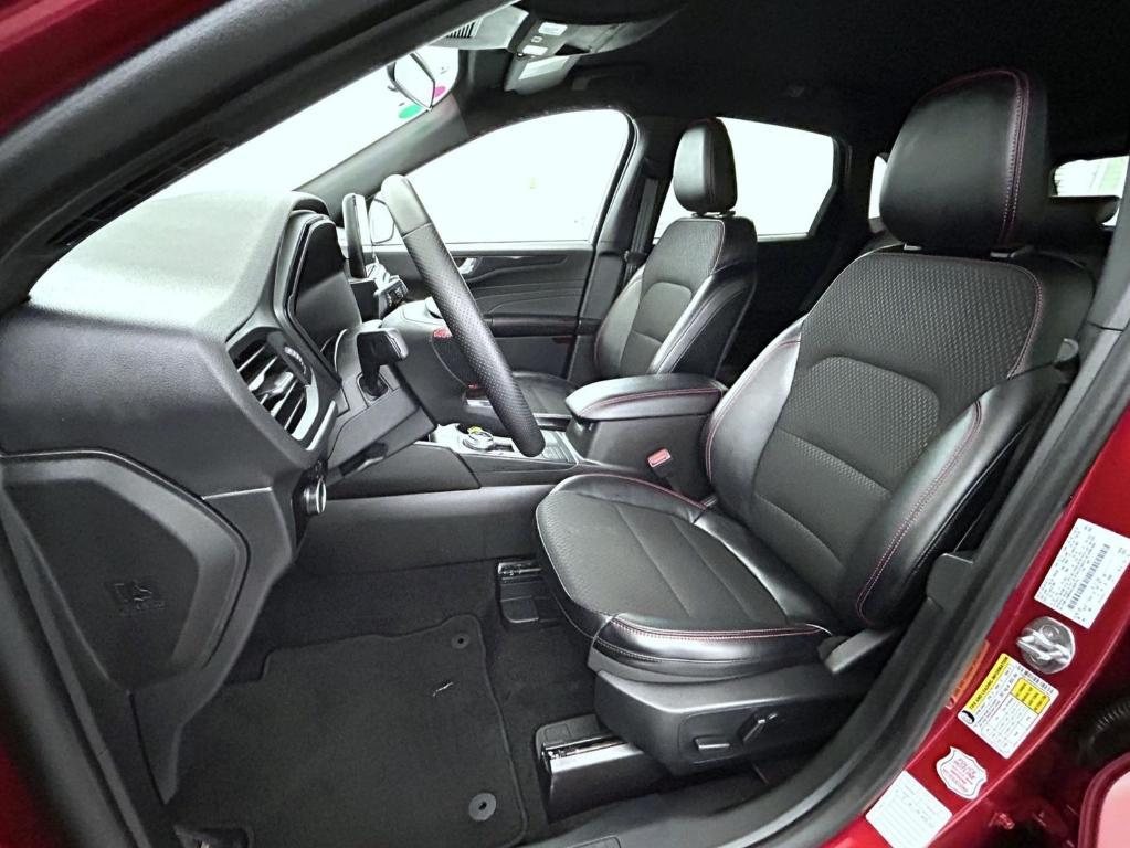 used 2025 Ford Escape car, priced at $27,627