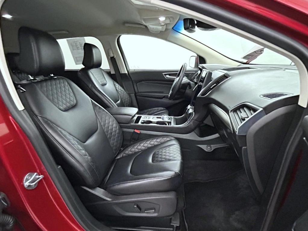 used 2024 Ford Edge car, priced at $27,517