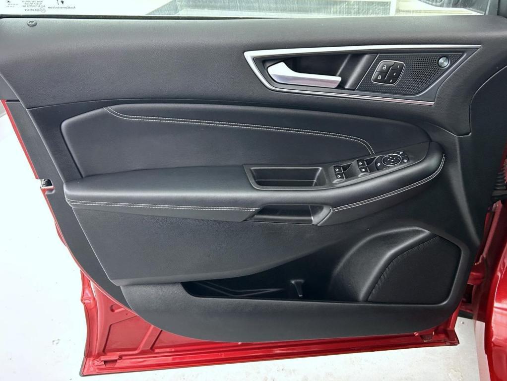 used 2024 Ford Edge car, priced at $27,517