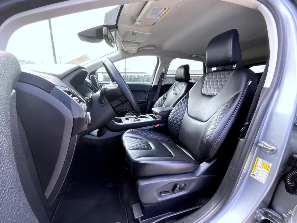 used 2024 Ford Edge car, priced at $27,188