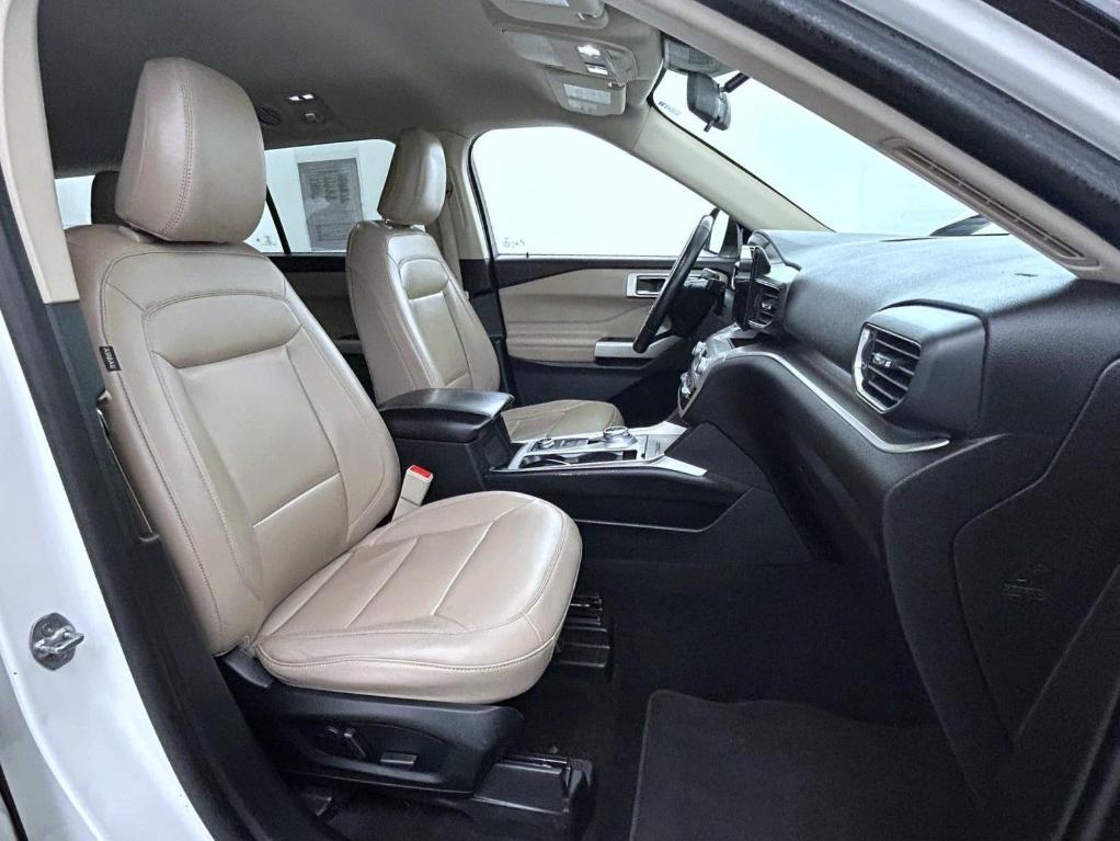 used 2022 Ford Explorer car, priced at $17,644