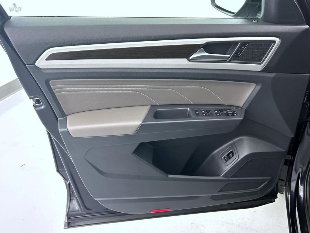 used 2021 Volkswagen Atlas car, priced at $25,683