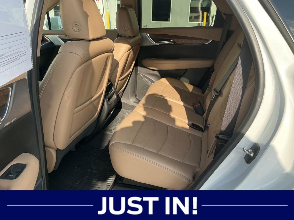 used 2020 Cadillac XT5 car, priced at $25,667
