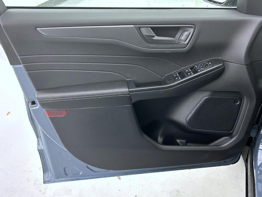 new 2026 Ford Escape car, priced at $31,879