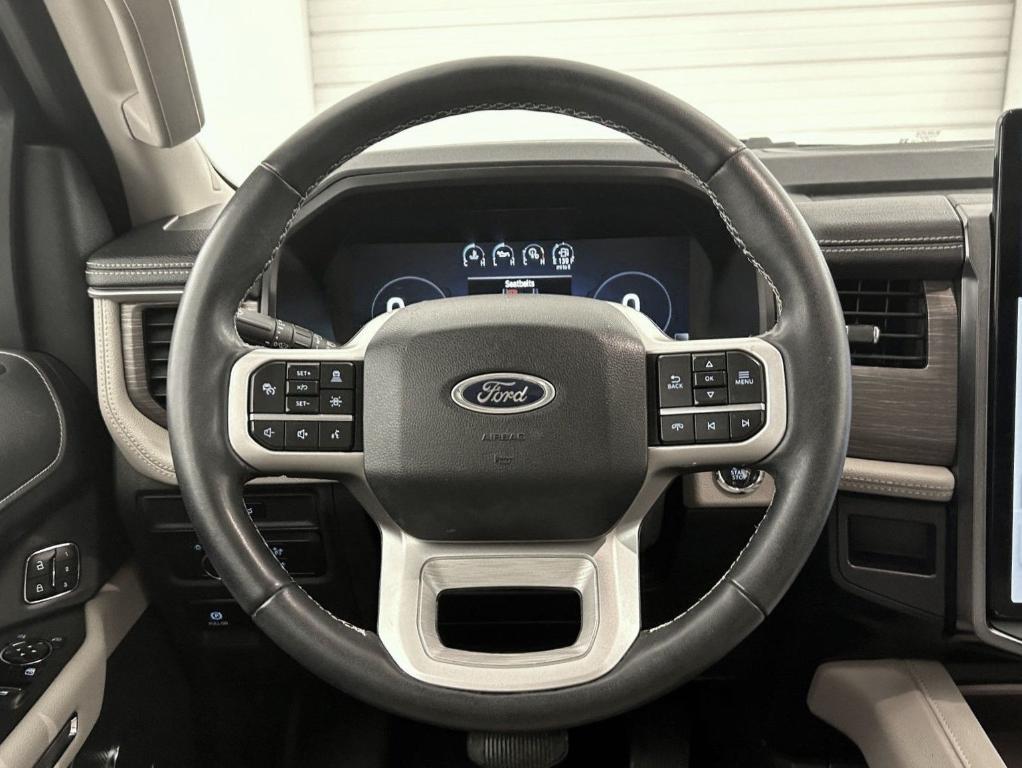 used 2022 Ford Expedition car, priced at $52,682