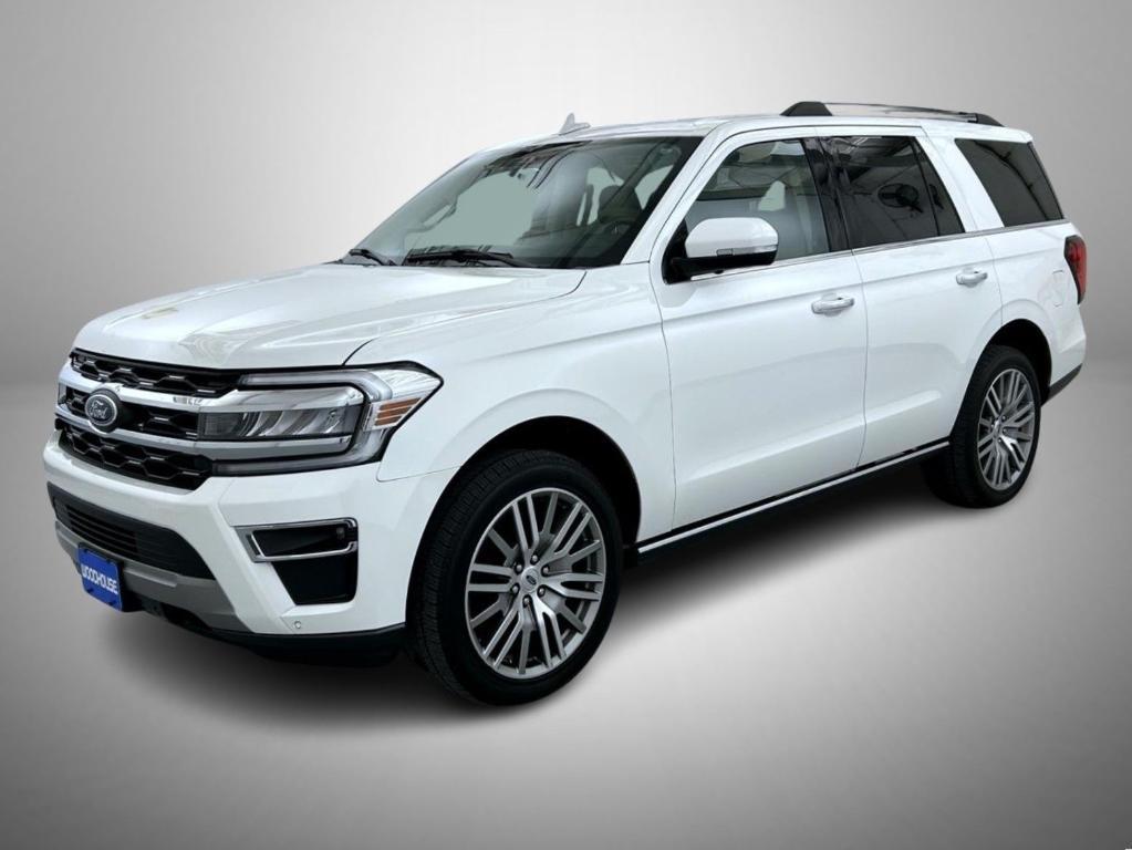 used 2022 Ford Expedition car, priced at $52,682