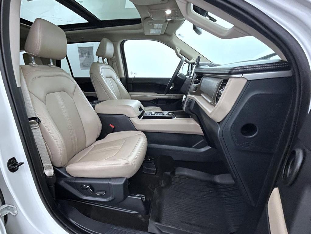 used 2022 Ford Expedition car, priced at $52,682