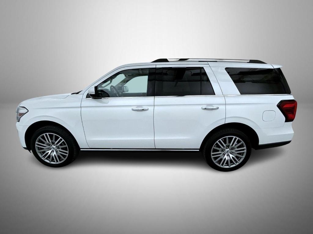 used 2022 Ford Expedition car, priced at $52,682