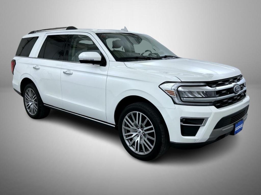 used 2022 Ford Expedition car, priced at $52,682