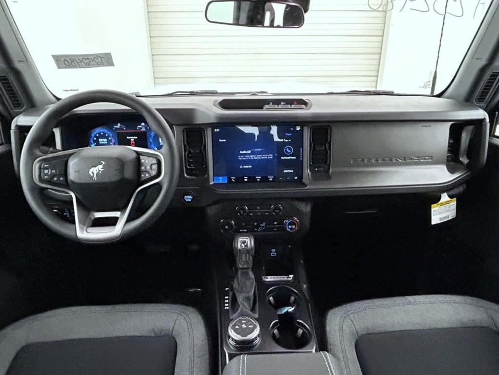 new 2025 Ford Bronco car, priced at $40,952