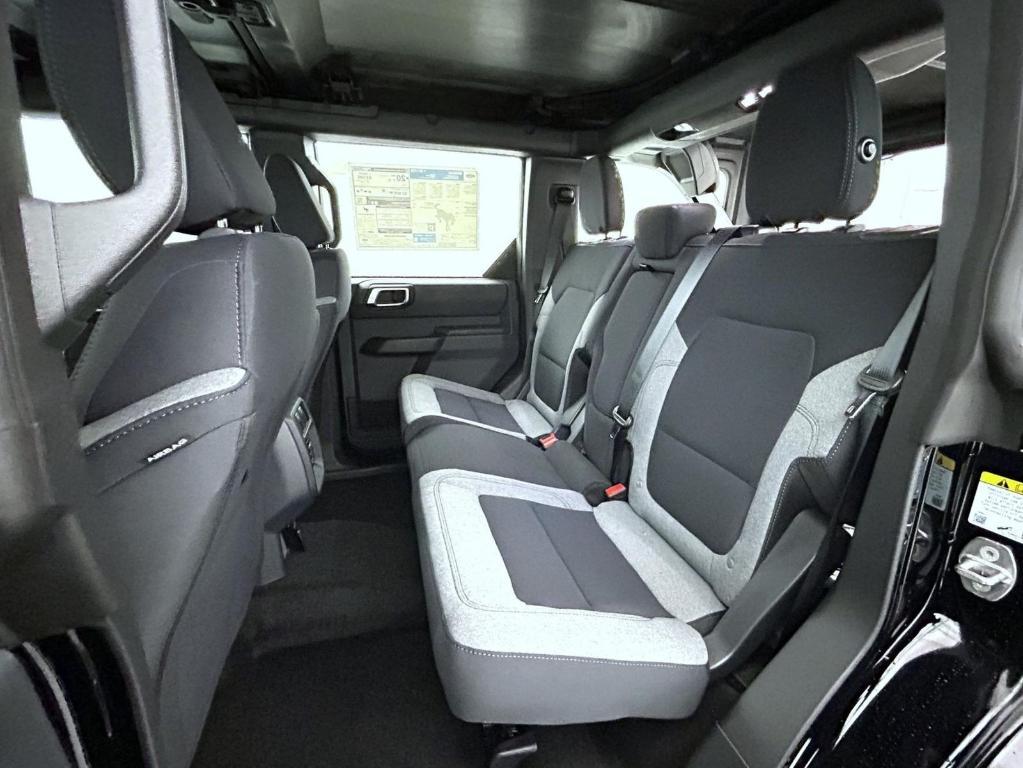 new 2025 Ford Bronco car, priced at $40,952
