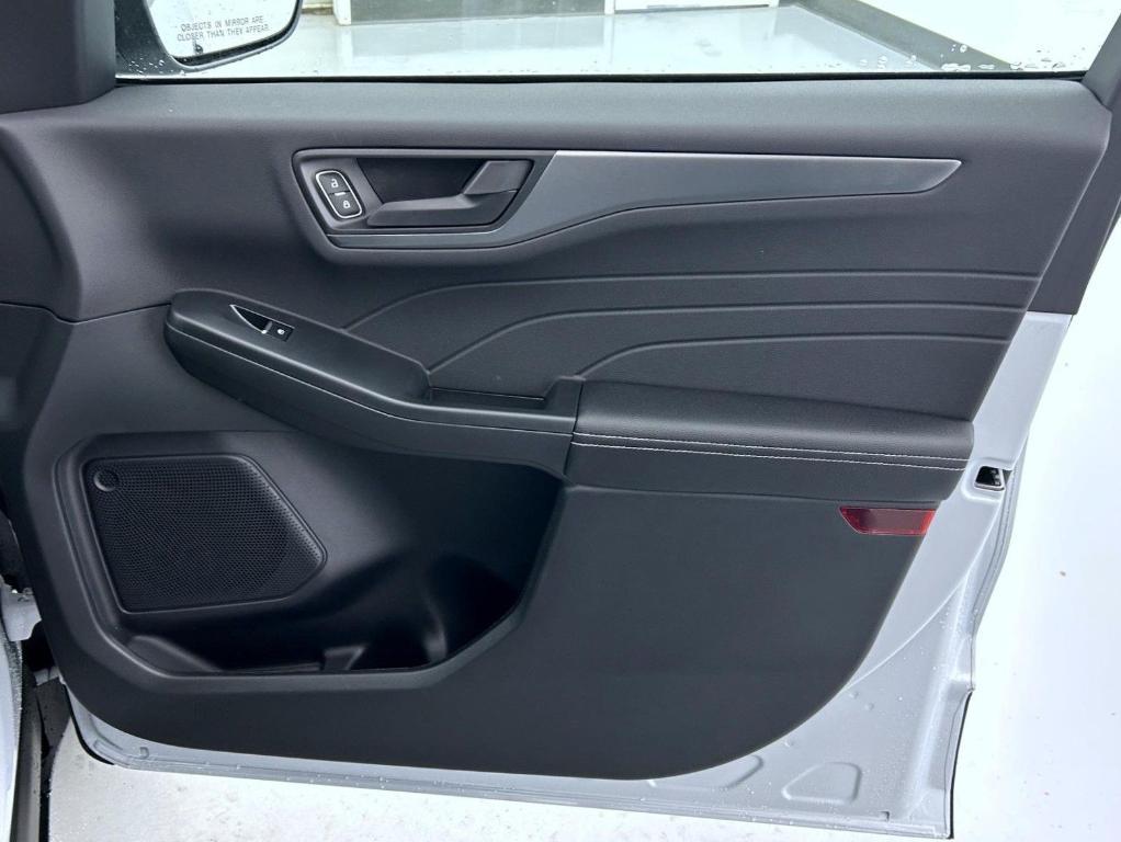 new 2026 Ford Escape car, priced at $28,598