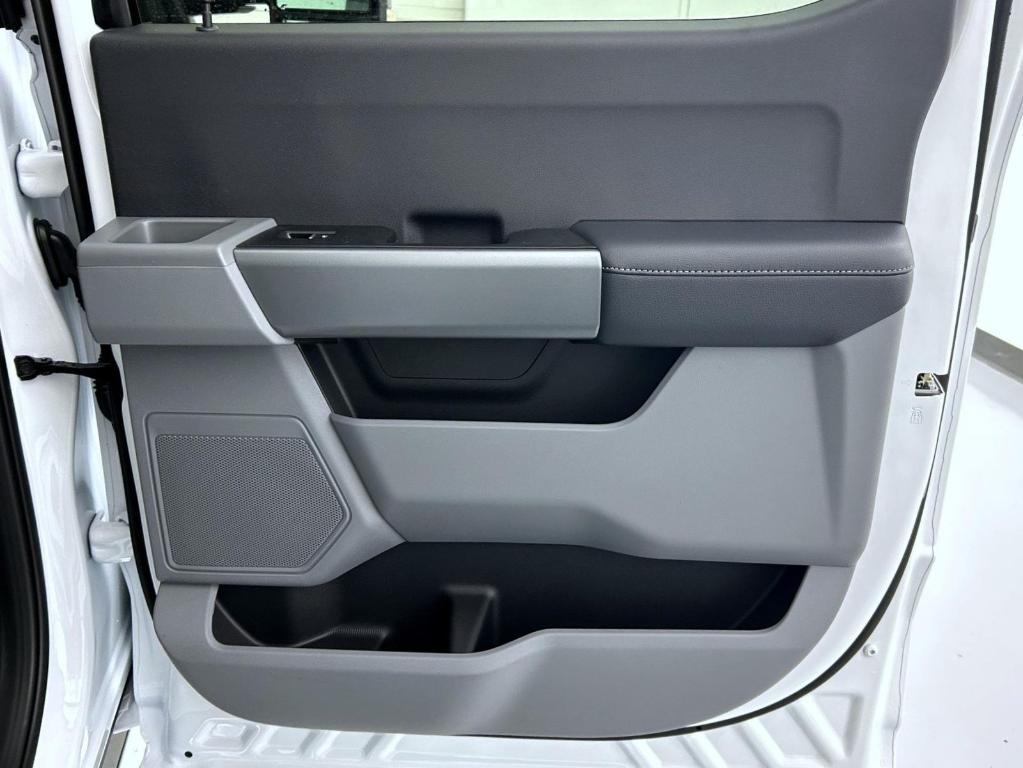 new 2026 Ford F-350 car, priced at $71,268