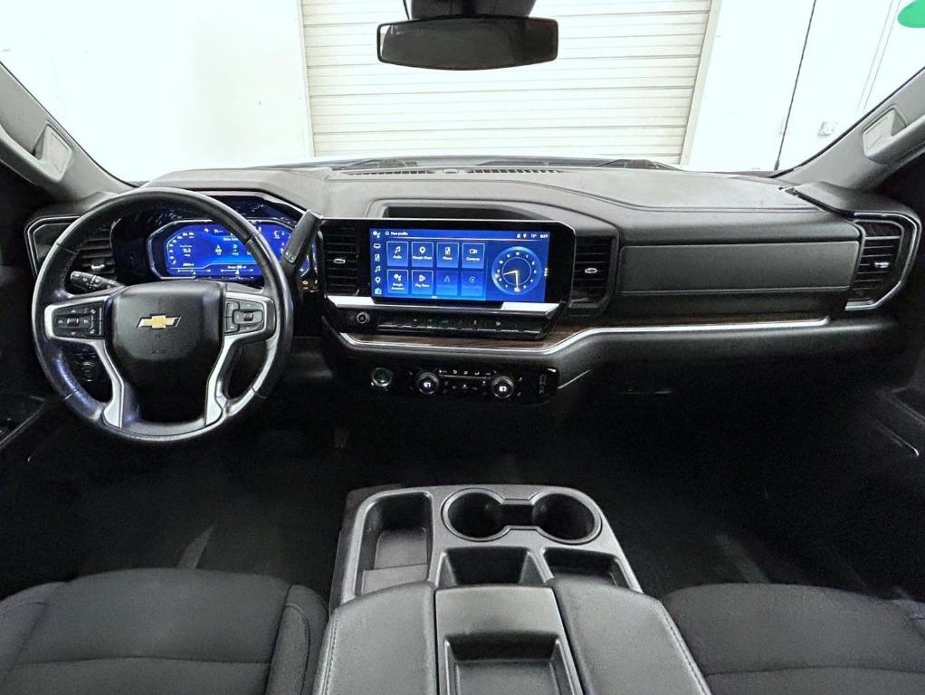 used 2023 Chevrolet Silverado 1500 car, priced at $31,600
