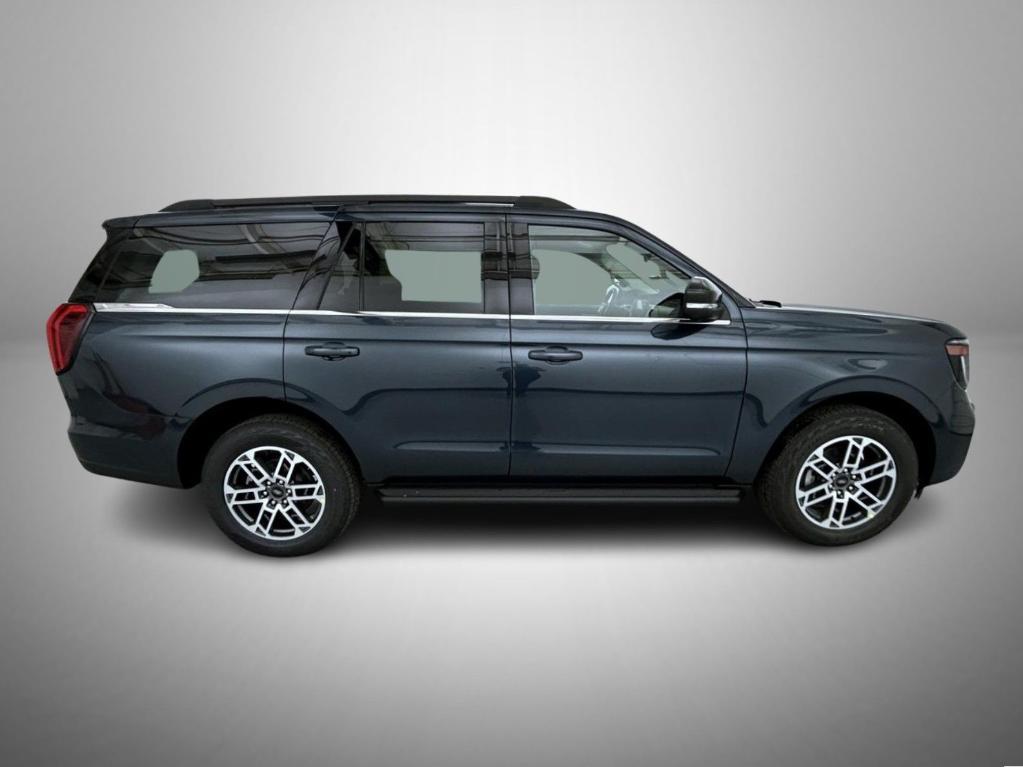 new 2026 Ford Expedition car, priced at $68,386