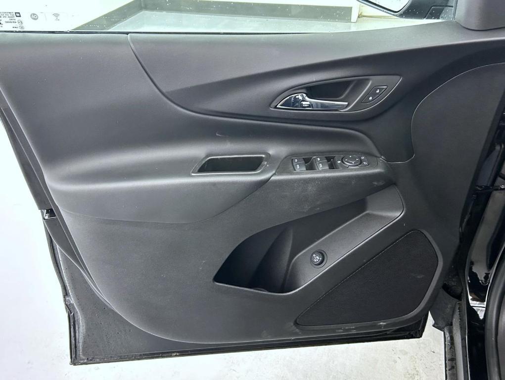 used 2024 Chevrolet Equinox car, priced at $23,662