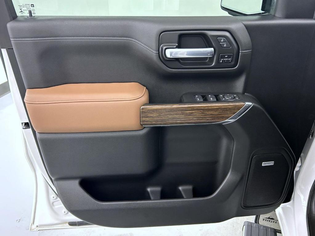 used 2021 Chevrolet Silverado 1500 car, priced at $43,689