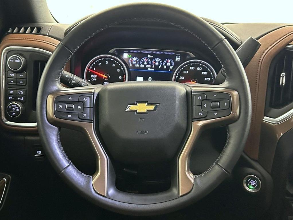 used 2021 Chevrolet Silverado 1500 car, priced at $43,689