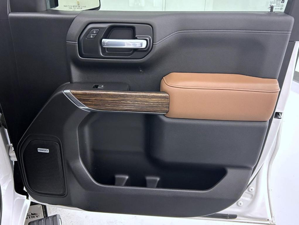 used 2021 Chevrolet Silverado 1500 car, priced at $43,689