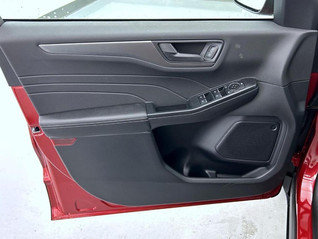 new 2026 Ford Escape car, priced at $29,063