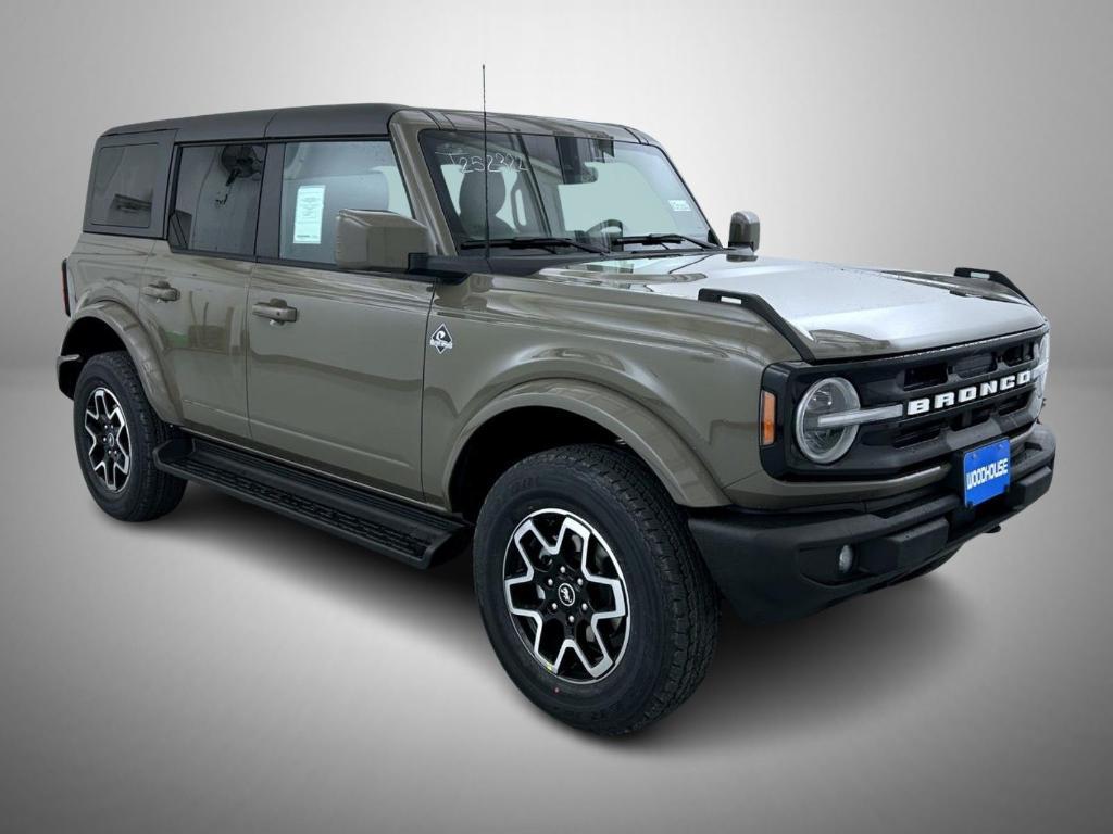 new 2025 Ford Bronco car, priced at $47,475