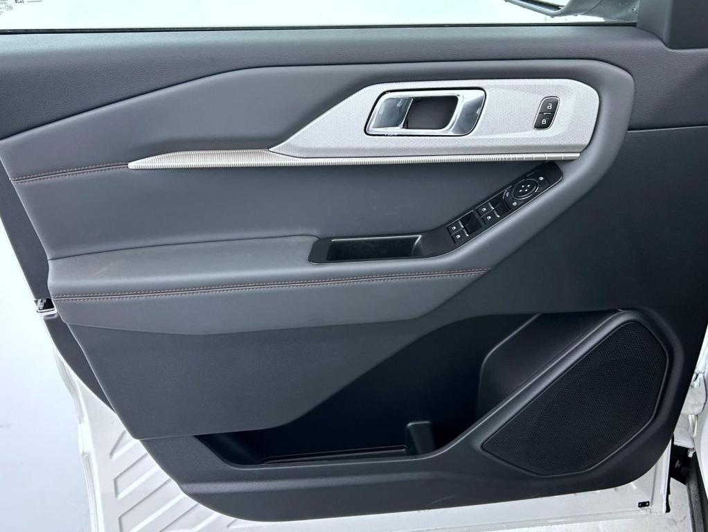 new 2026 Ford Explorer car, priced at $47,440