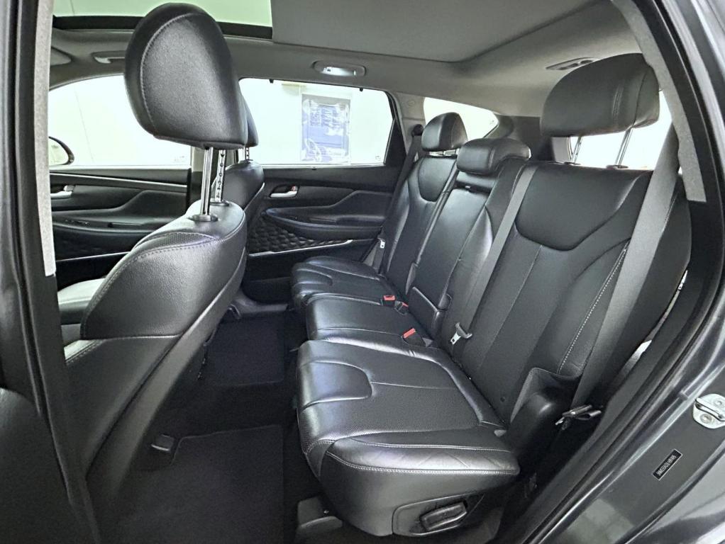 used 2020 Hyundai Santa Fe car, priced at $14,542