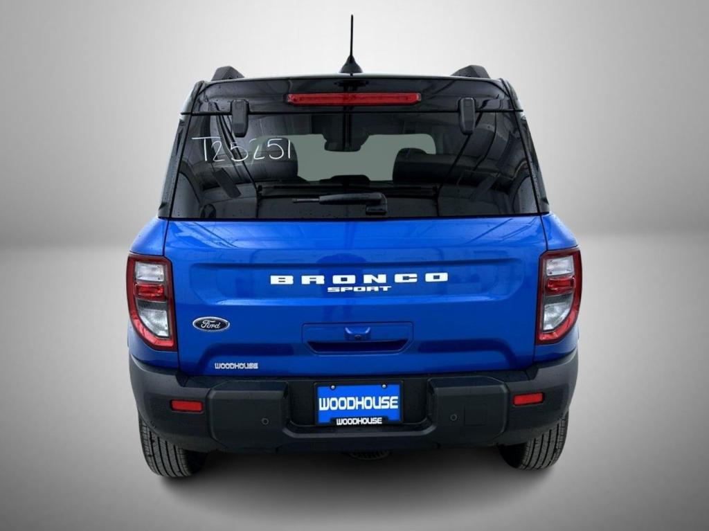 new 2025 Ford Bronco Sport car, priced at $33,557