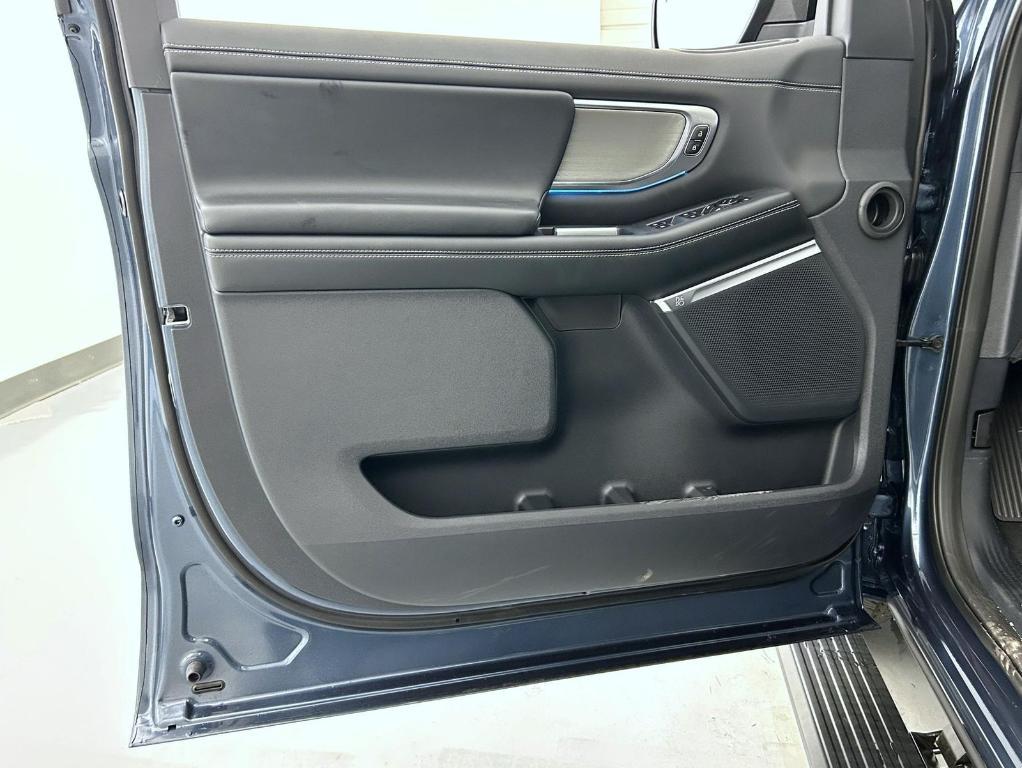 new 2027 Ford Expedition car, priced at $79,200