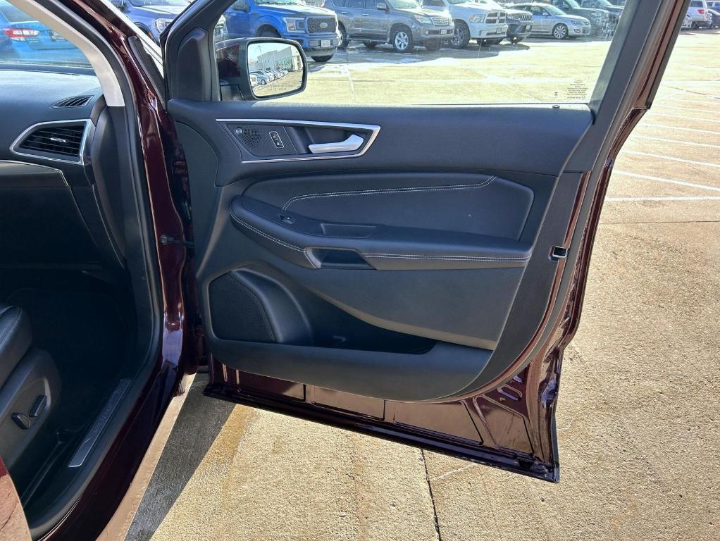 used 2024 Ford Edge car, priced at $28,563